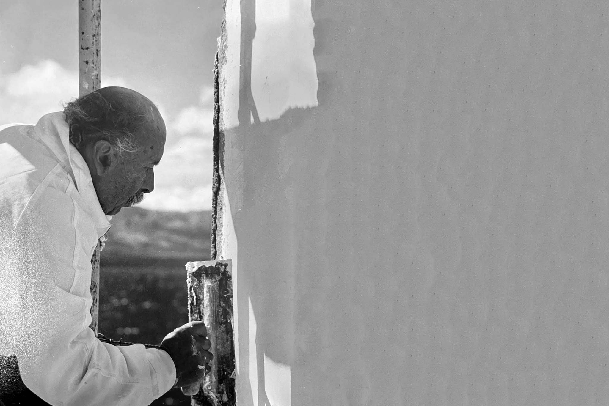 https://www.delvittopinturas.com.ar/wp-content/uploads/2024/11/delvitto-pinturas-andamios-edificios-obras-bariloche-1.jpg